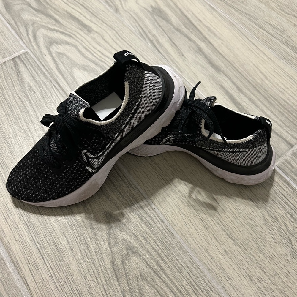 Nike Infinity Reacts - Picture 3 of 10